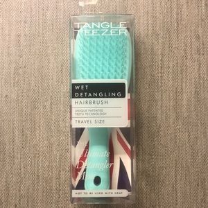 Tangle Teezer - wet detangling hairbrush
